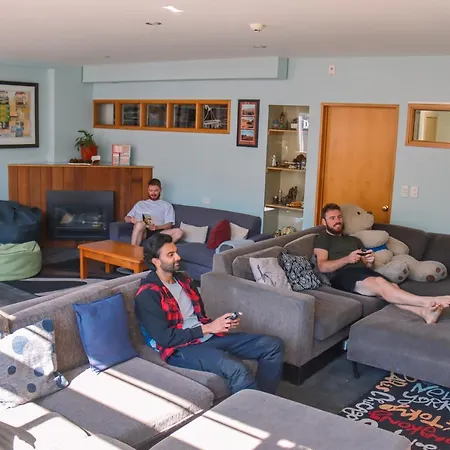 Adventure Queenstown Hostel-3